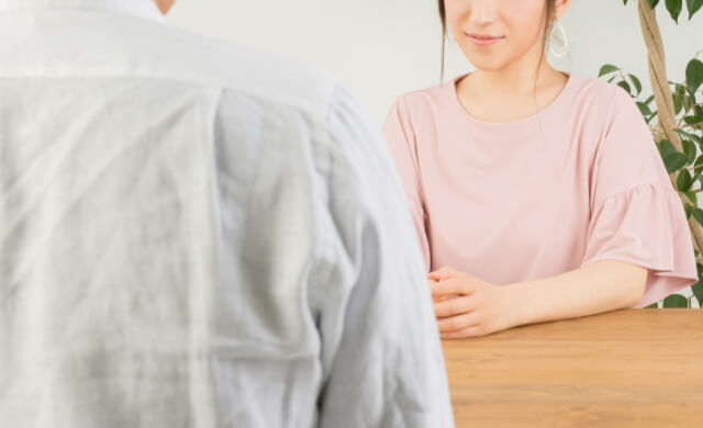 妊娠線、肉割れがある事を告知している様子の画像